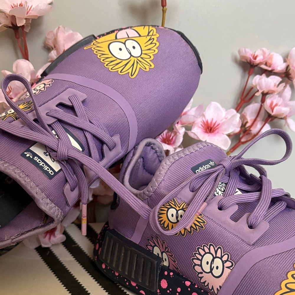 Adidas x Kevin Lyons NMD\_R1 J 'Monster - Picture 8 of 11